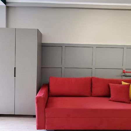 Helga'S Deluxe 3 Apartment 地拉那 外观 照片