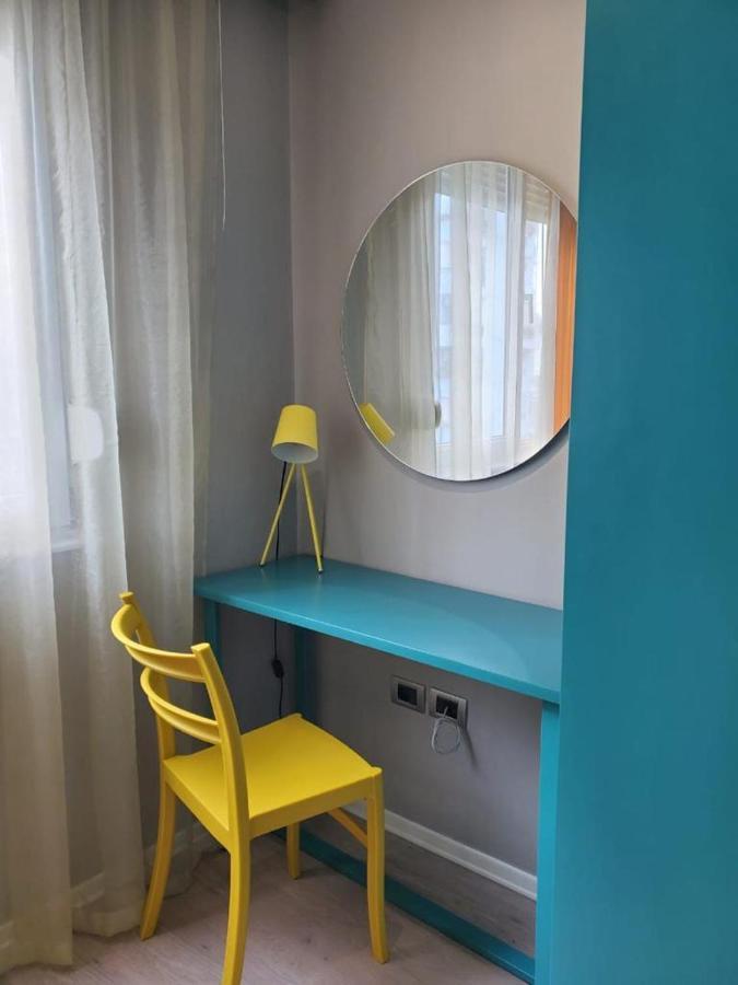Helga'S Deluxe 3 Apartment 地拉那 外观 照片