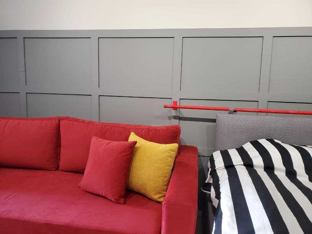 Helga'S Deluxe 3 Apartment 地拉那 外观 照片